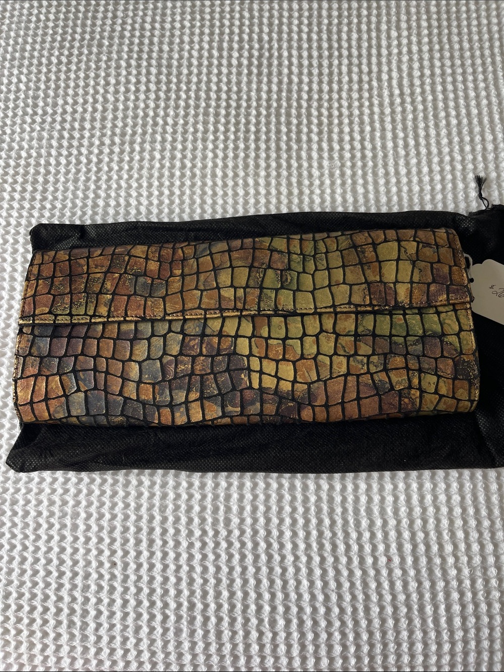 Reptile-Textured Fold Clutch in Brown and Gold